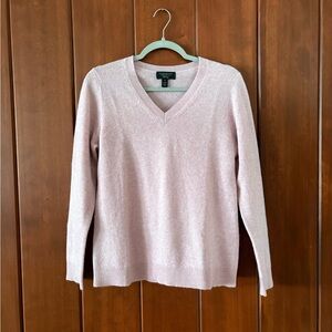Dusty rose cashmere v-neck sweater